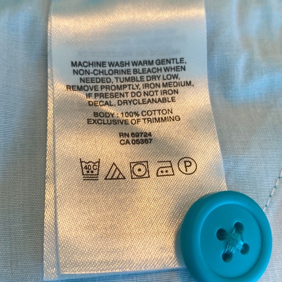 Columbia 4” Inseam 100% Cotton Shorts - Picture 5 of 5